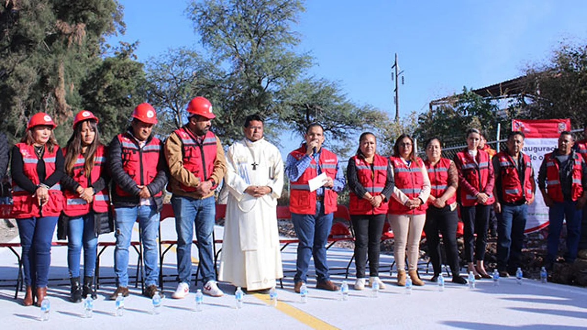 Inaugura Bladimir González obra de acceso a San Pedro de los Sauces en Tarímbaro