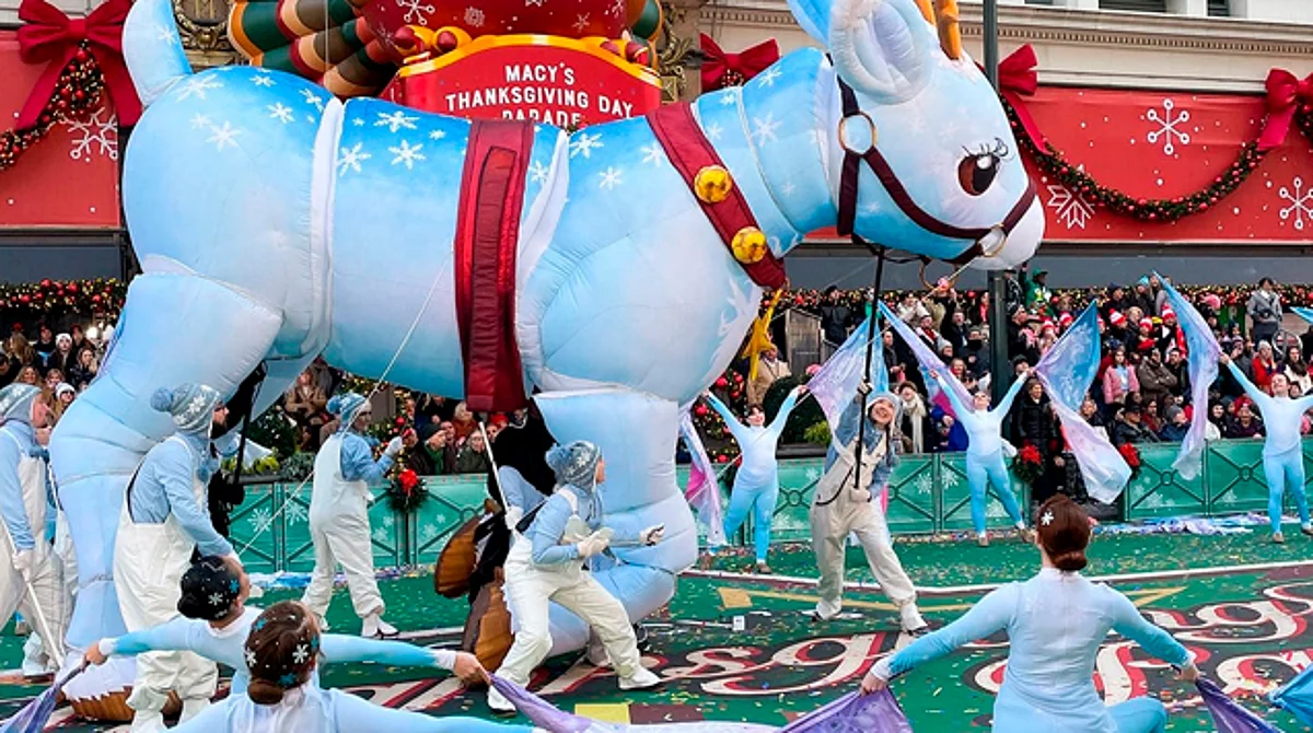 Desfile de Acción de Gracias llega con Santa, Pikachú, Gokú y más