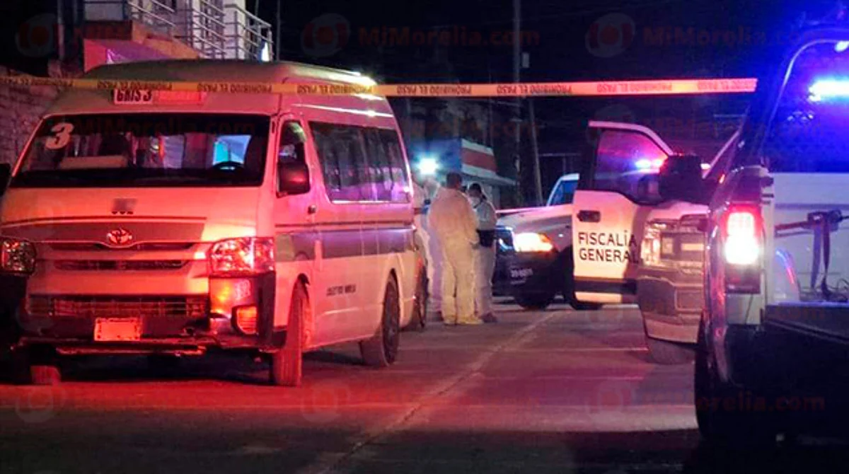 Asesinan a tiros a chofer de combi Ruta Gris en Morelia