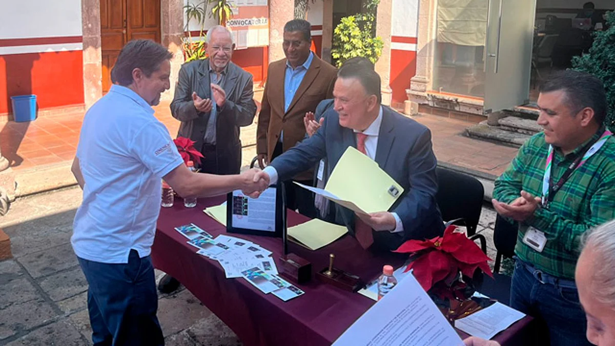 SFA reconoce labor del Servicio Postal Mexicano