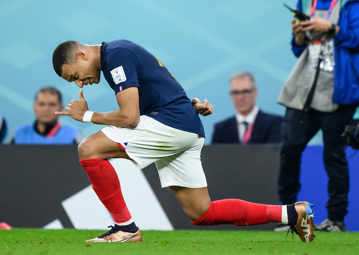 Francia gana 3-1 a Polonia; es el tercero en Cuartos de Final