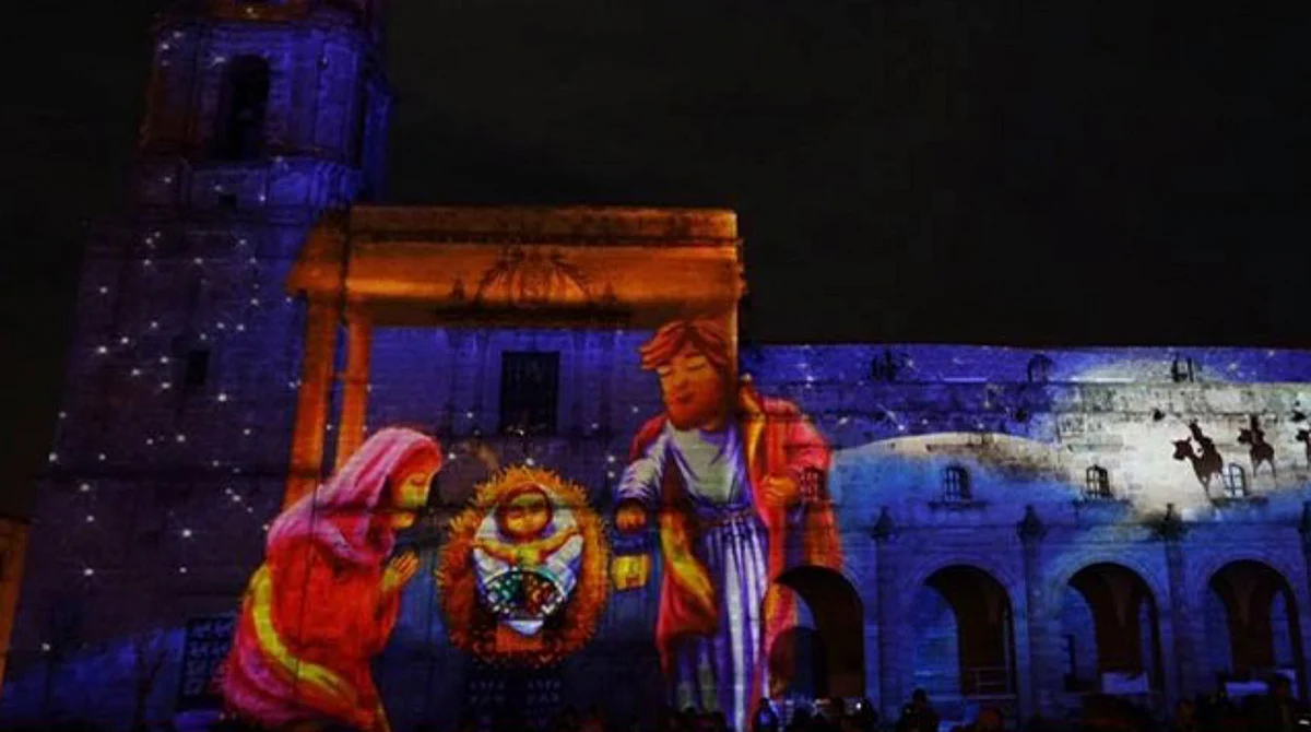 Este jueves y viernes, videomapping navideño en plaza de Morelia