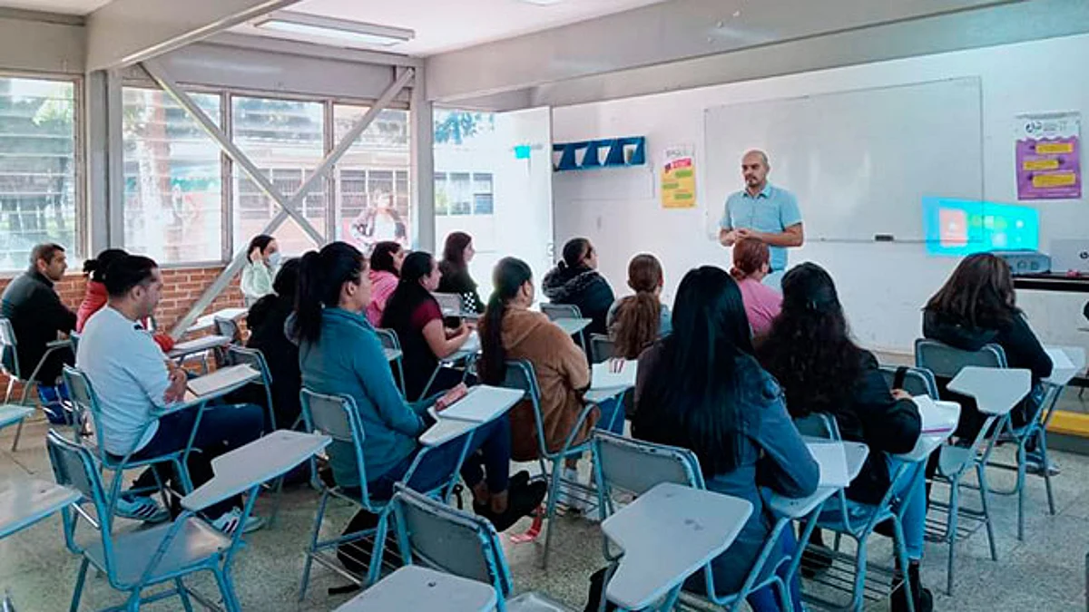 La finalidad es que la ciudadanía que no ha terminado su preparatoria, culmine y continúe con sus estudios para la mejor de sus vidas