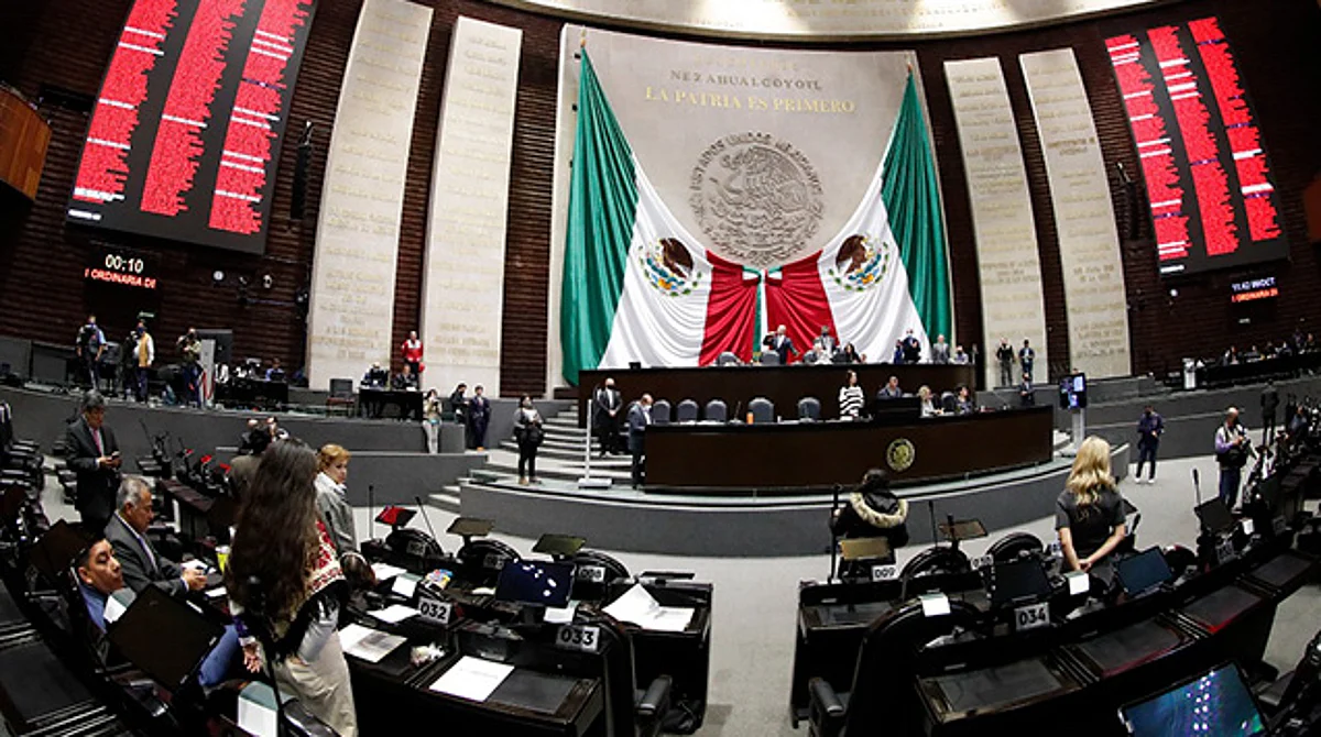 Avalan diputados "Plan B" de AMLO en materia electoral
