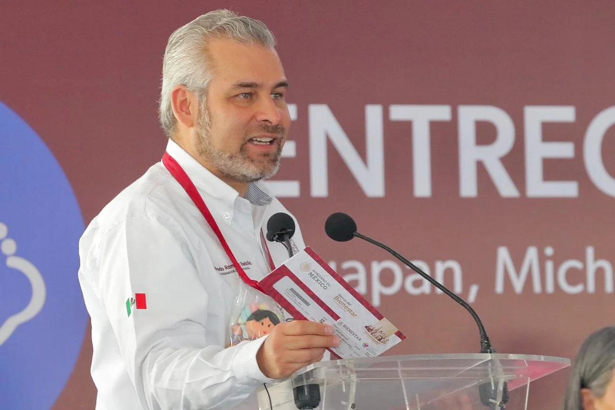Michoacán se suma al proyecto humanista del presidente López Obrador: Bedolla
