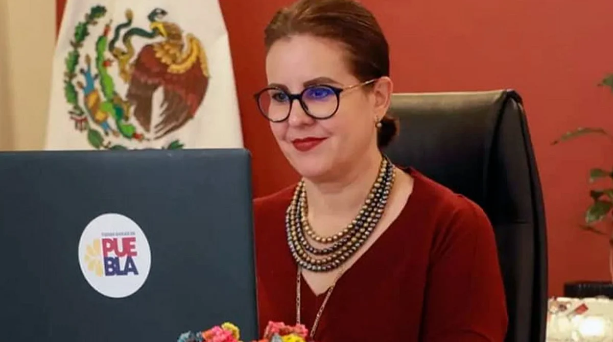 Ana Lucia Hill asume gubernatura temporal de Puebla; Congreso nombrará sustituto