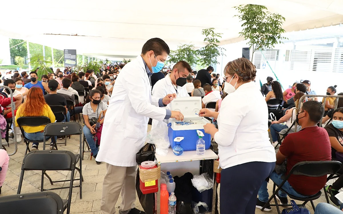 Más de 3.3 millones de michoacanos completaron esquemas de vacunación anti Covid-19