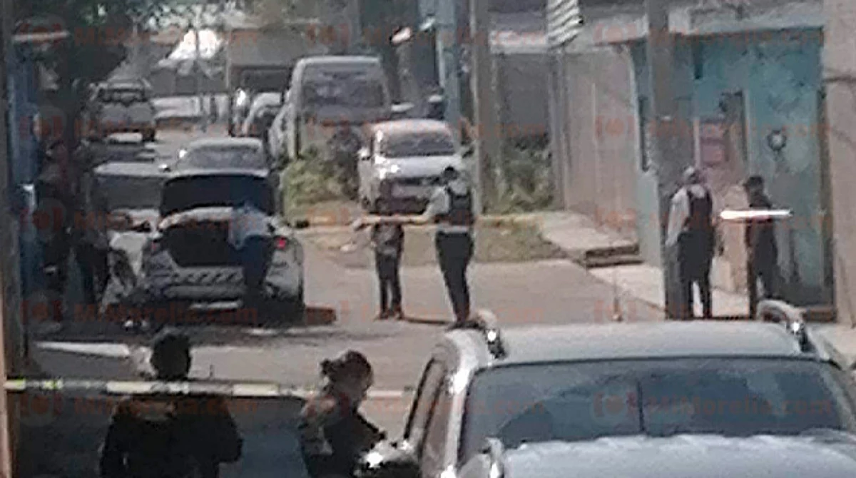 Rafaguean casa y dejan mensaje firmado por grupo criminal, en Morelia