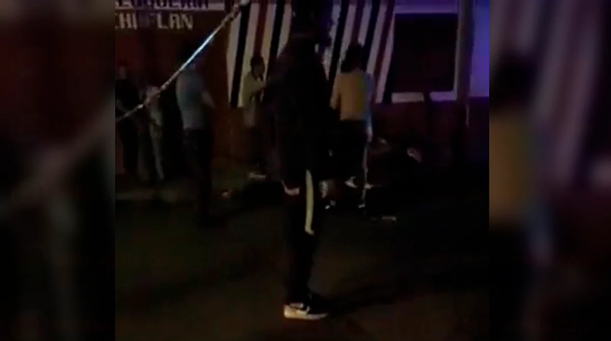 Matan a adolescente en plena vía pública en centro de Ario de Rosales