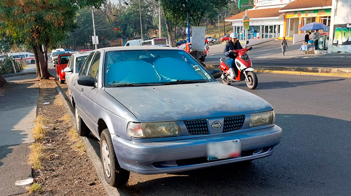Choca auto en Morelia, huye, se esconde en laboratorio y luego pasa esto