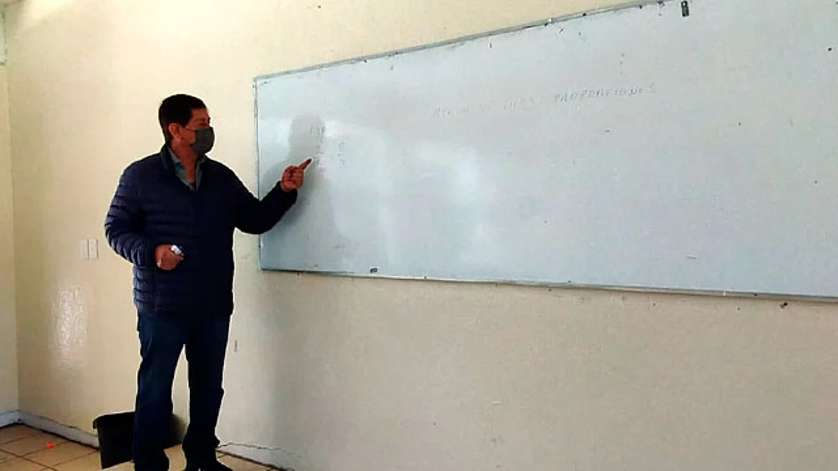 SEE acerca herramientas para taller de docentes