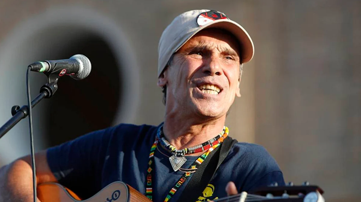 ¿Por qué fue declarado Manu Chao persona non grata en México?