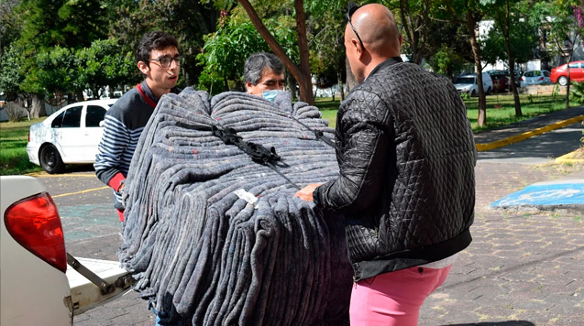 Se suma Cofom a la colecta del DIF “Abrigando a Michoacán”