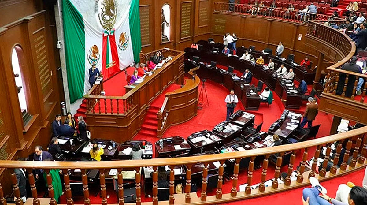 Con déficit y control de Morena, cierra tercer periodo de sesiones del Congreso