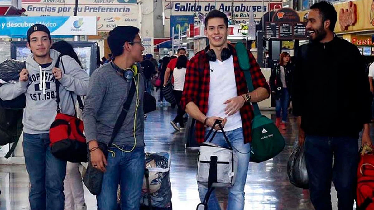 Se aprueba en Comisiones iniciativa de Vacaciones Dignas; pasa al pleno del Senado