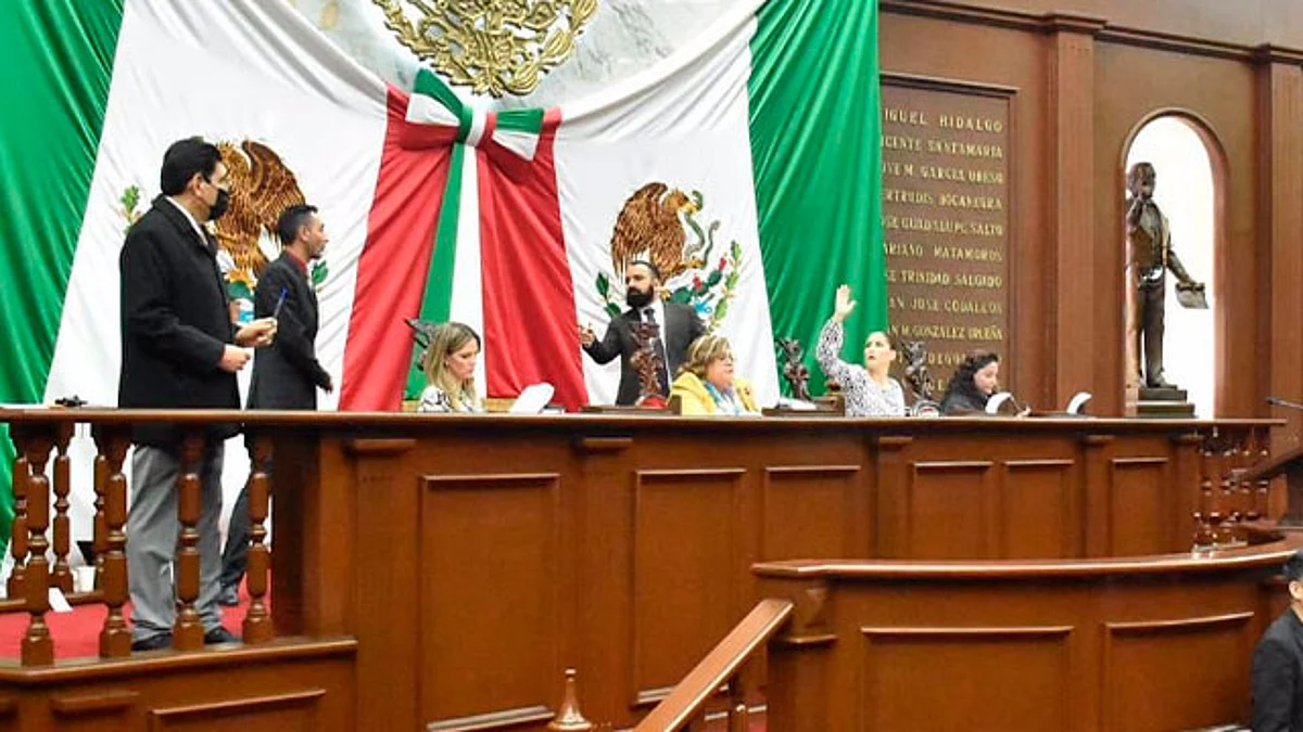 Transparentan diputados recursos asignados al municipio de Indaparapeo