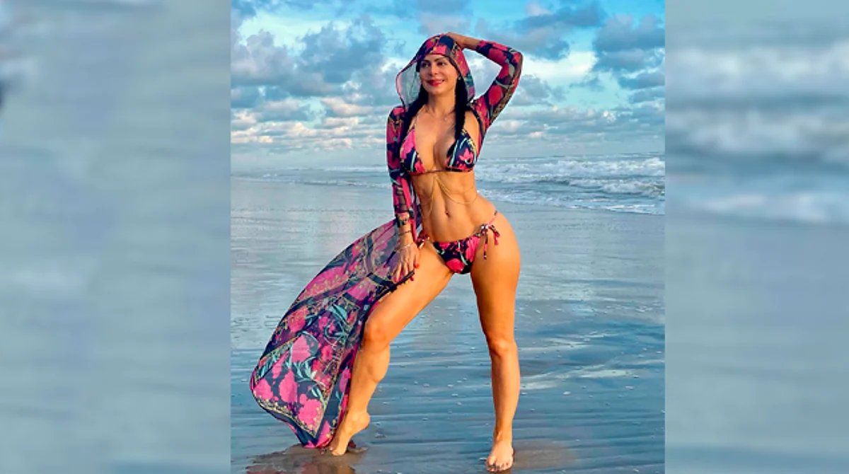 Maribel Guardia empieza el 2023 presumiendo cuerpazo a los 63 años