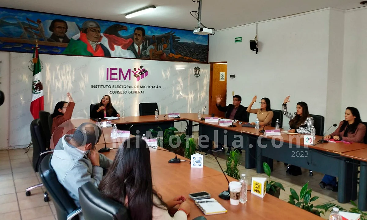 IEM aprueba distribución de 257 millones de pesos a partidos políticos