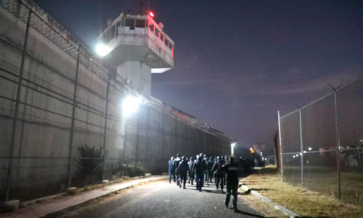 Esto en cumplimiento al protocolo de actuación y en atención a un oficio de colaboración para supervisar los Centros Penitenciarios del Estado