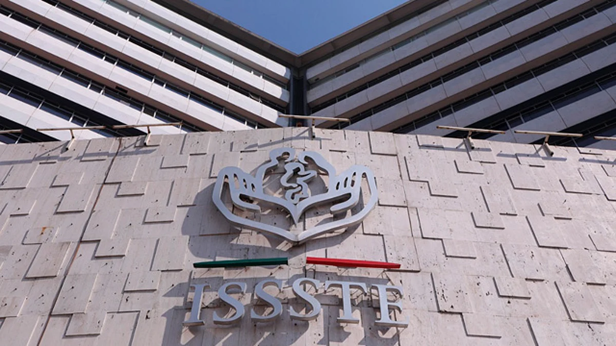 ISSSTE busca combatir ausentismo con control de asistencias; no es imposición, señala
