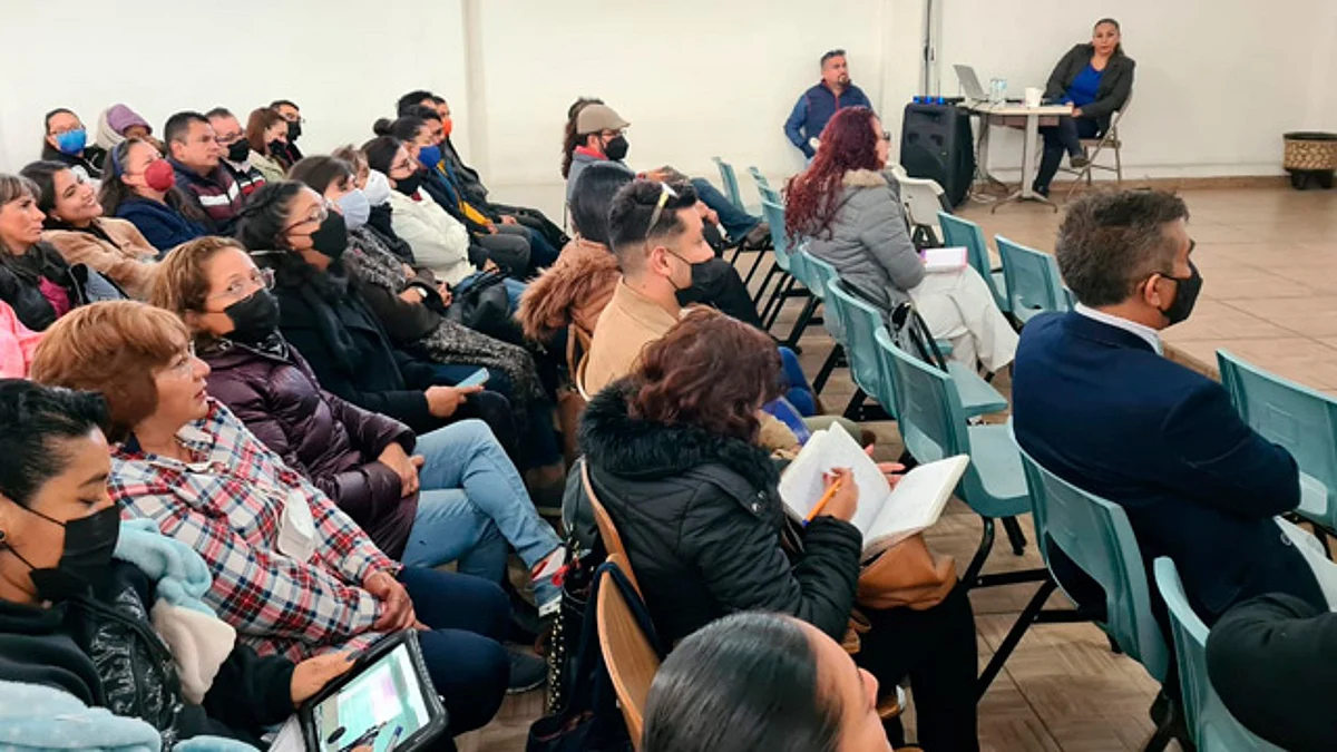 Positiva, participación de docentes michoacanos en el Taller Intensivo: SEE