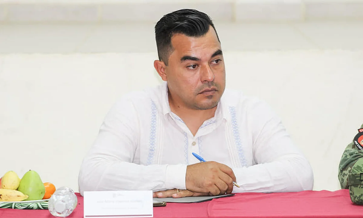 Se actúa por todas las instancias para encontrar a activistas: alcalde de Aquila