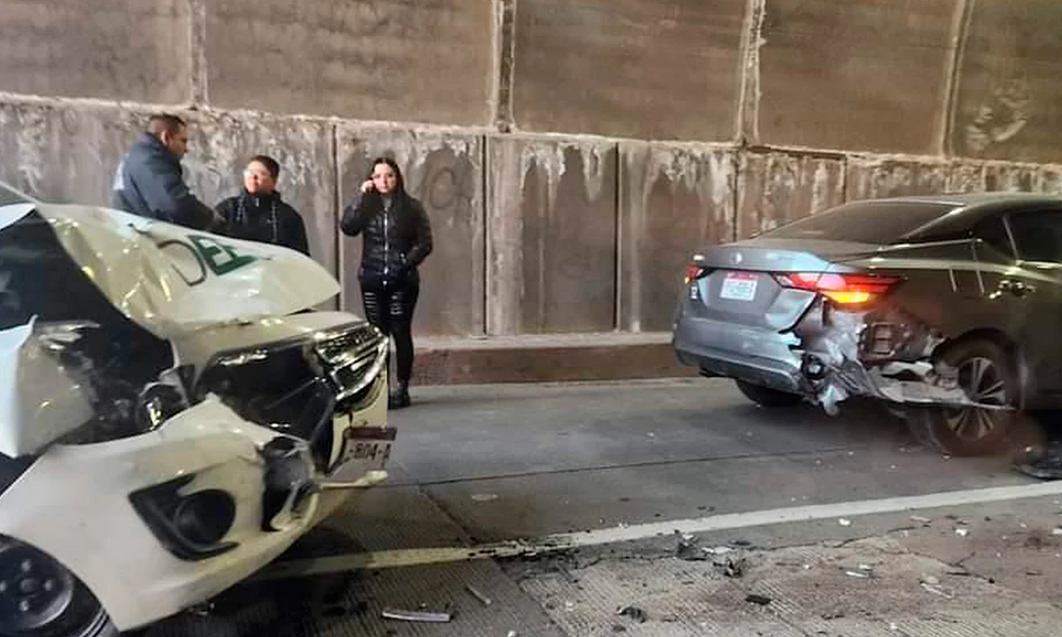 Chocan en túnel de salida a Charo de Morelia