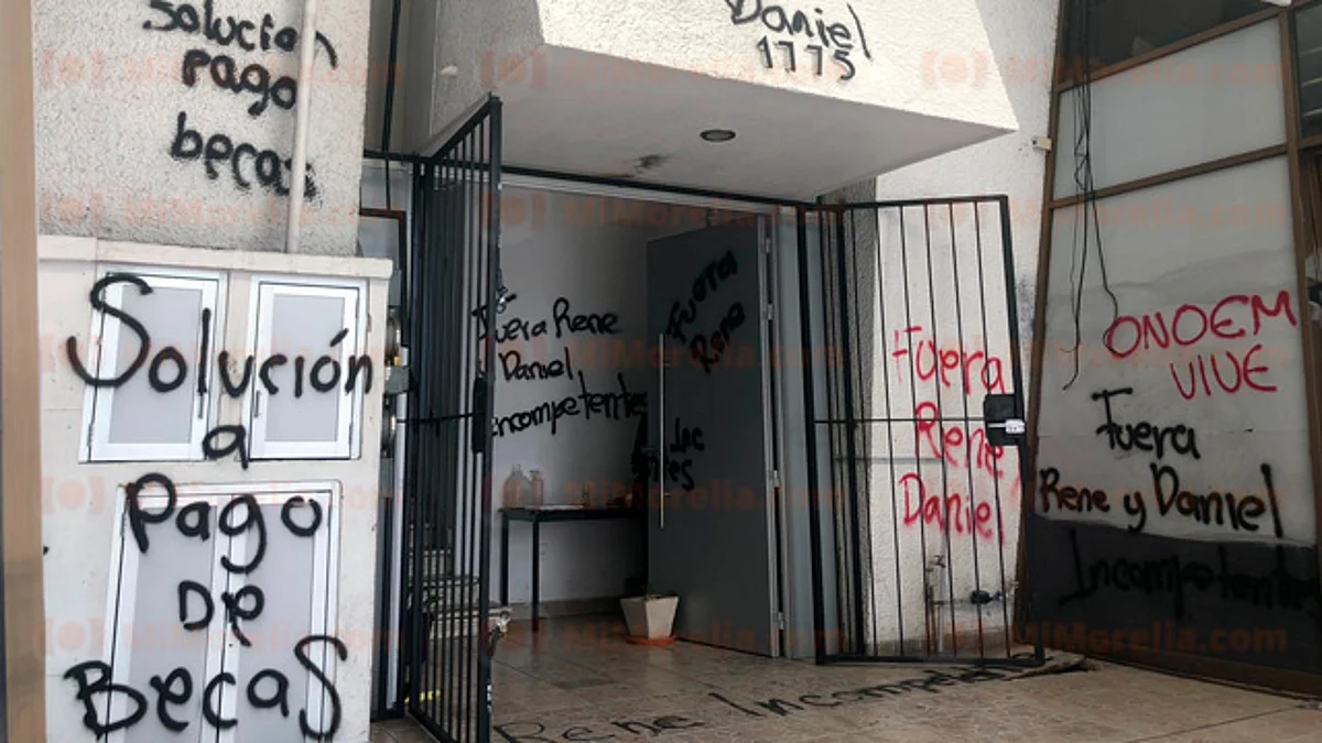 Se mantendrán denuncias contra normalistas por destrozos, reitera Mariana Sosa