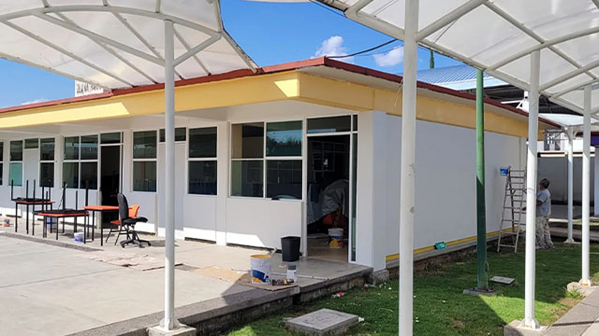 Esta acción de infraestructura educativa beneficia a cerca de 140 menores por ciclo escolar, al igual que al personal que labora en la institución