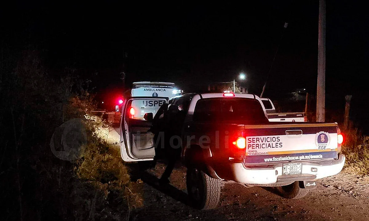 Hallan dos cadáveres en la carretera Morelia-Salamanca