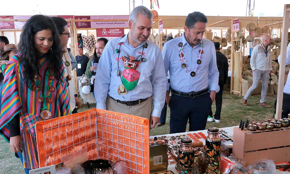 Michoacán y Guanajuato, juntos son potencia para el desarrollo económico, coinciden gobernadores