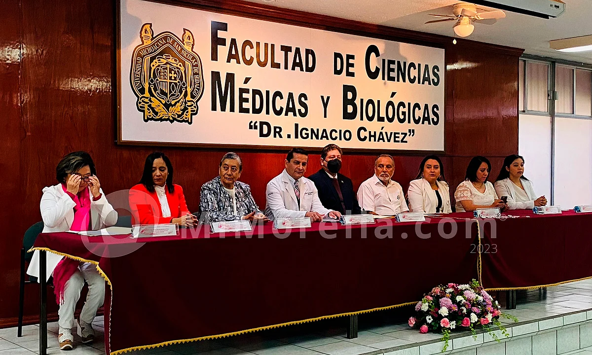 “No somos aliados de cursos patito que aseguran el ingreso”: Director de Medicina
