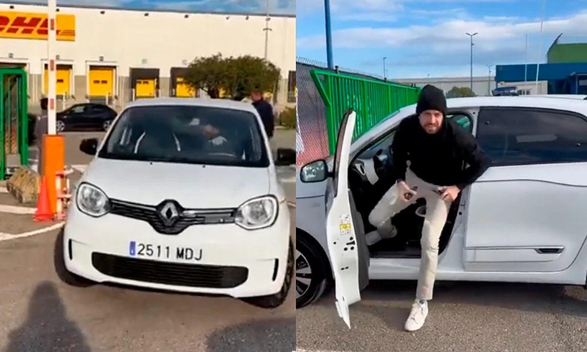 Piqué aparece a bordo de un Twingo y clara-mente es respuesta para Shakira
