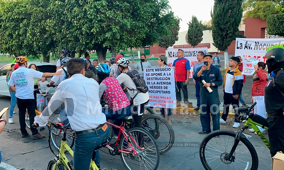 Tensión entre ciclistas y vecinos de Nocupétaro por ciclovía