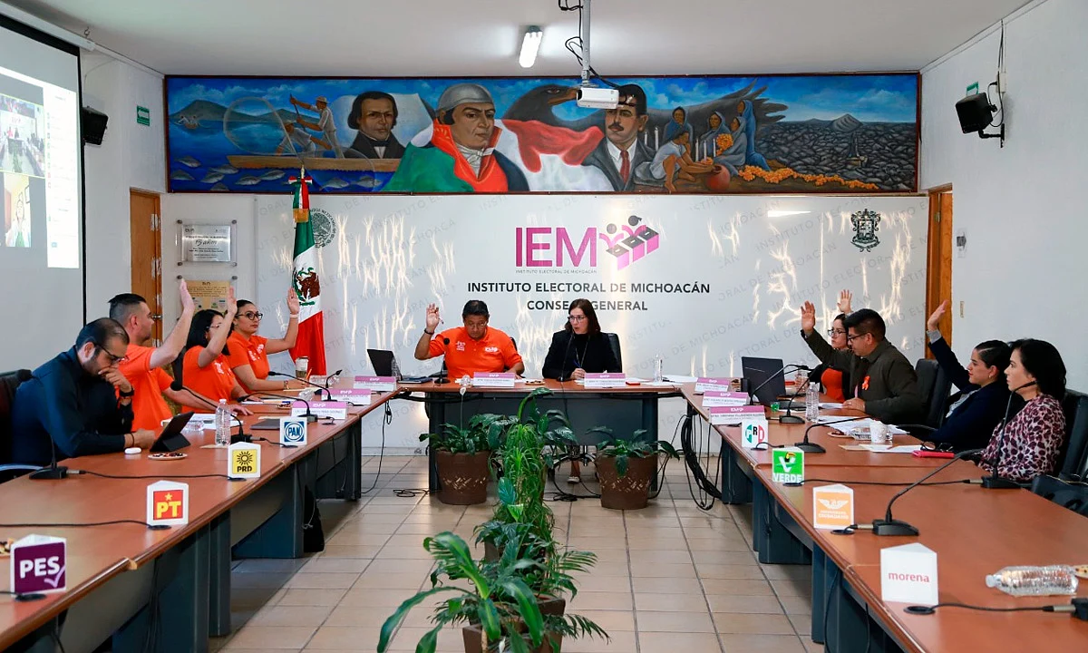 Define IEM límites de financiamiento privado para partidos políticos
