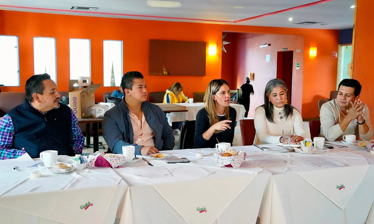 Comité de Comunicación reafirma compromiso de informar más y mejor actividades de 75 Legislatura: Daniela de los Santos