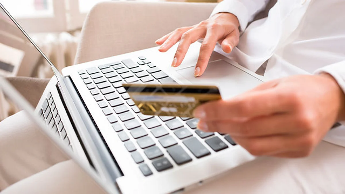 El pago del refrendo digital puede efectuarse a través de tarjeta de crédito o de débito