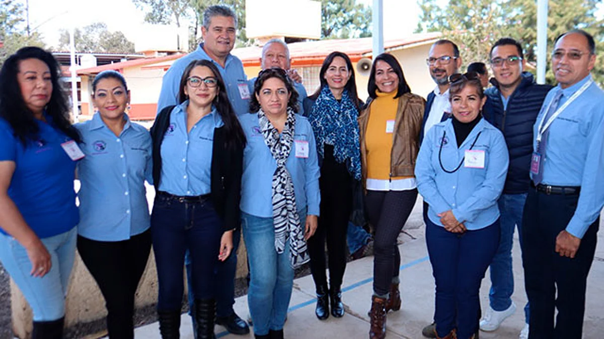 SEE llama a docentes a trabajar en equipo por la educación