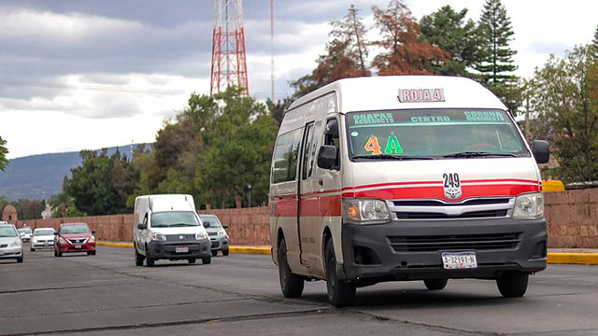 Viajo Segura sensibilizó a más de 2 mil 500 personas operadoras del transporte público en 2022