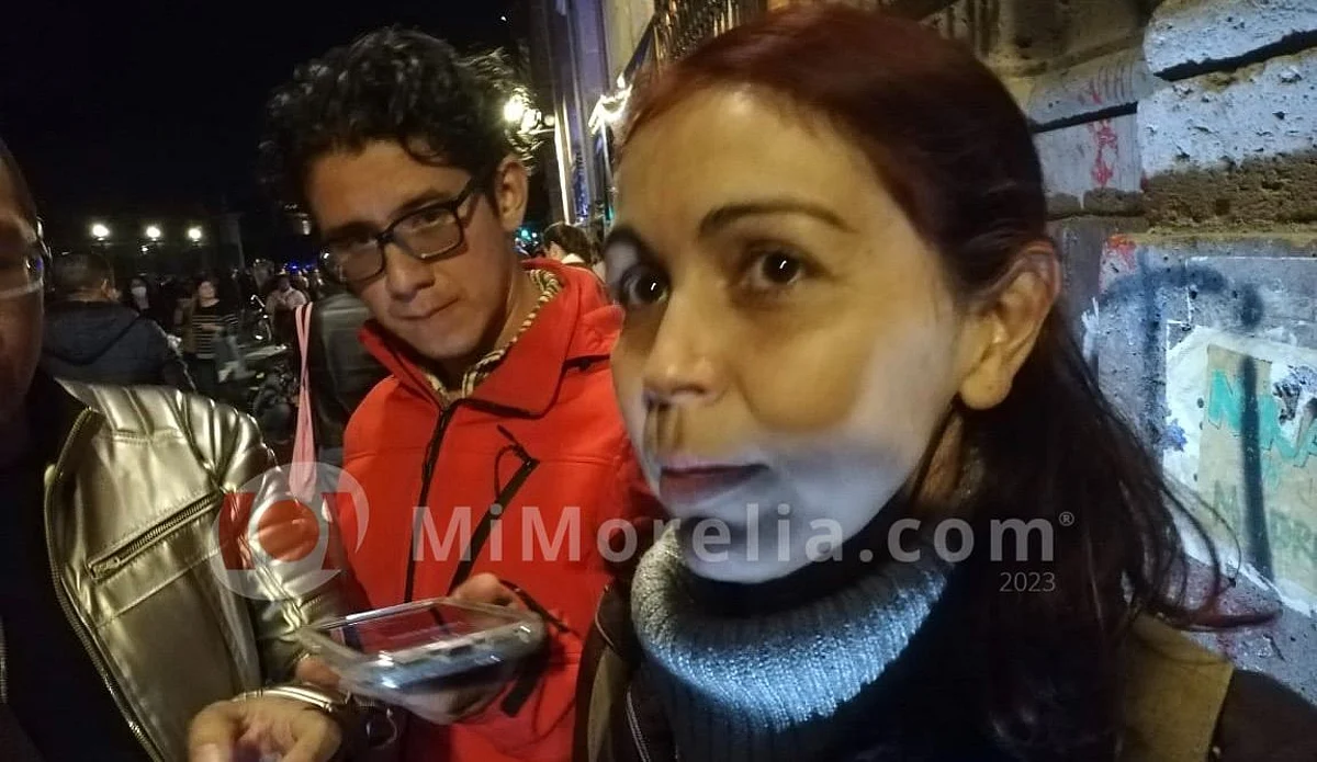 "Encendimos una luz para el camino de mi papá"; familiares de activistas desaparecidos se manifiestan
