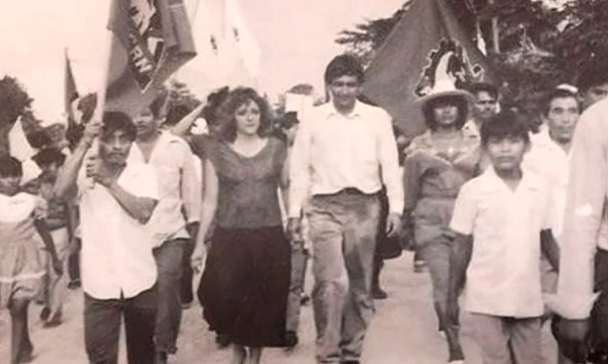 AMLO recuerda a su primera esposa en aniversario luctuoso