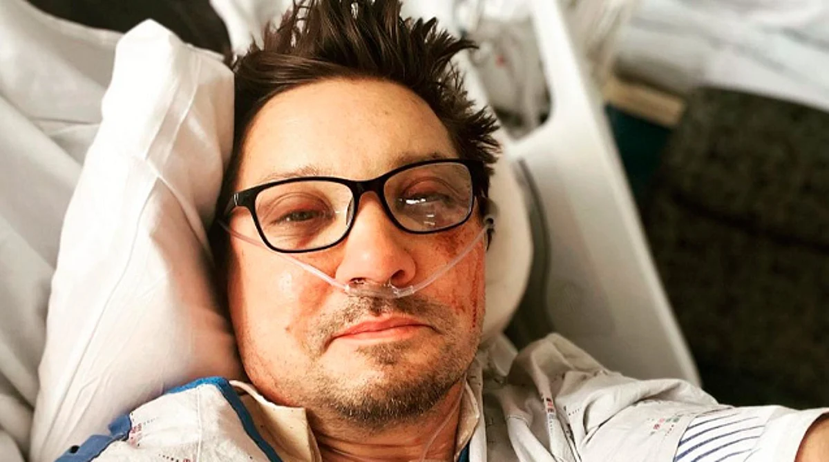 Jeremy Renner cumpleaños en el hospital tras brutal accidente