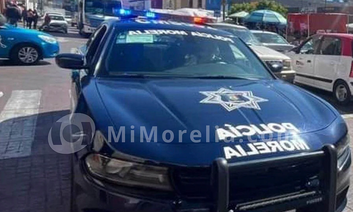A mano armada, pero de juguete, asaltan panadería en Morelia