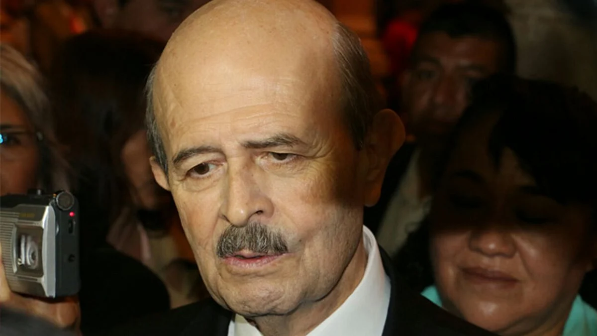 Tras investigación de la Auditoría Superior por desvíos en su gestión, Fausto Vallejo se lava la cara
