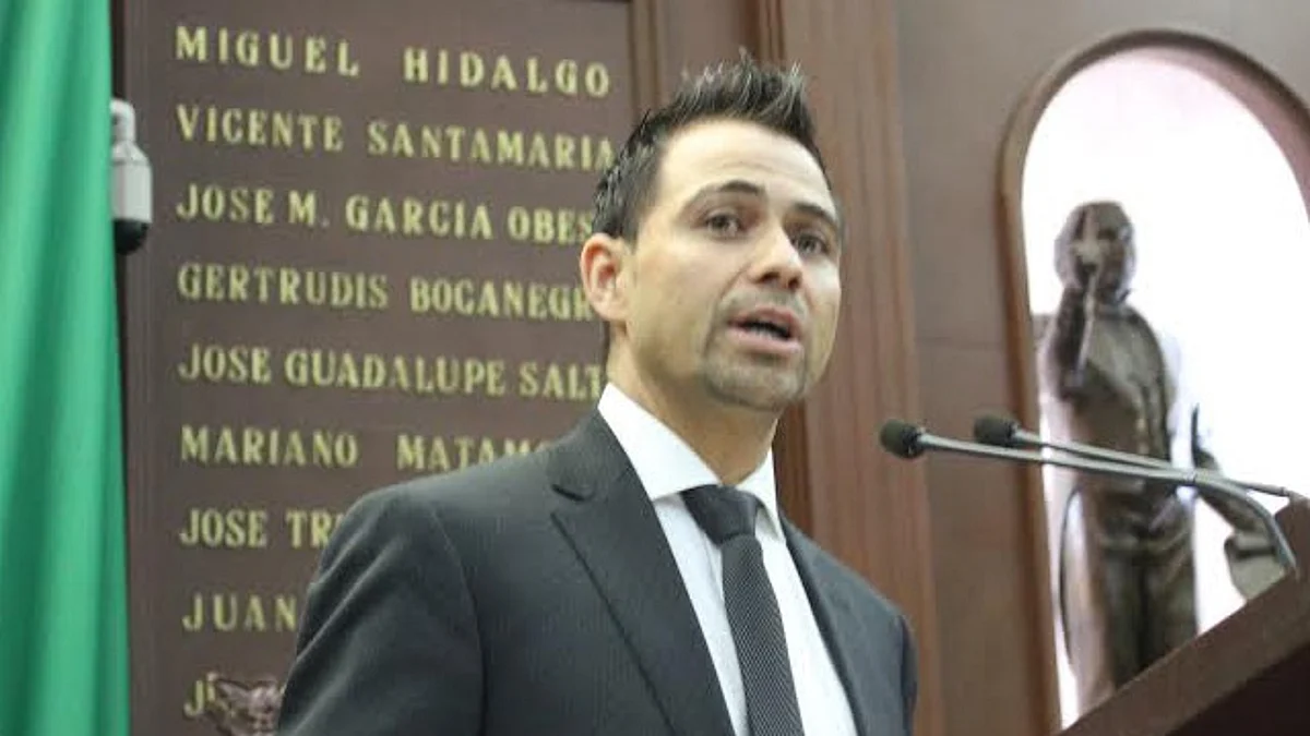 Manuel López Meléndez trabaja en ruta de trabajo en tema de reestructura