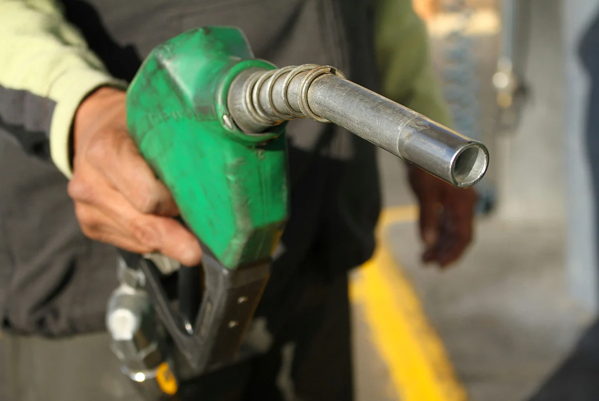De Salinas a Peña Nieto el litro de gasolina pasó de los 50 centavos a los $16 pesos