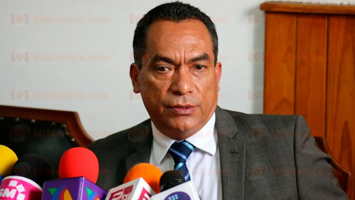 Se actuará contra normalistas que incendiaron camiones en Michoacán: López Solís