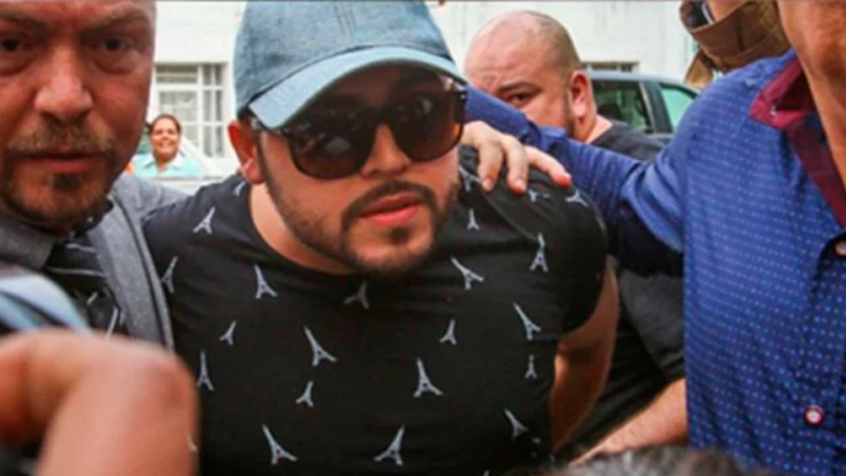 Dictan auto de formal prisión al cantante Gerardo Ortíz