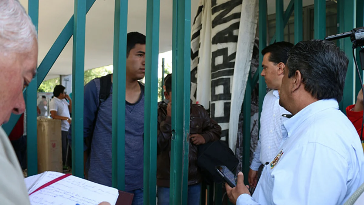 Rechazados se arrepienten y vuelven a tomar CU