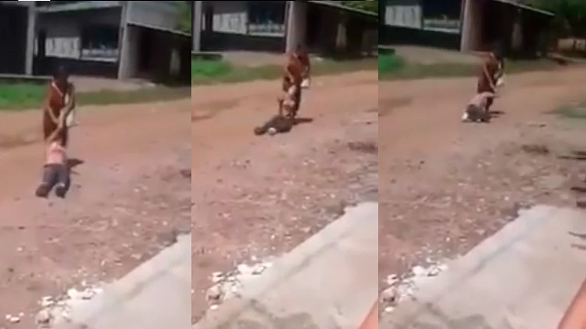 Video: Crueldad, madre maltrata y arrastra a su hija de los cabellos